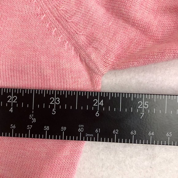 GANT NWT Men's Size X-Large Light Pink Melange Lightweight V-Neck Knit Sweater - Picture 5 of 11